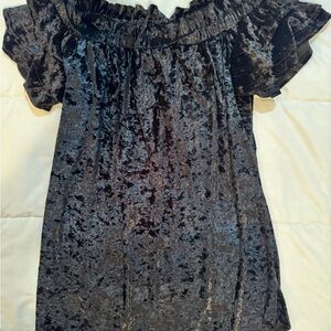 Umgee Black Velvet Off-Shoulder Blouse